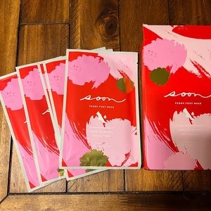 Soon peony foot masks